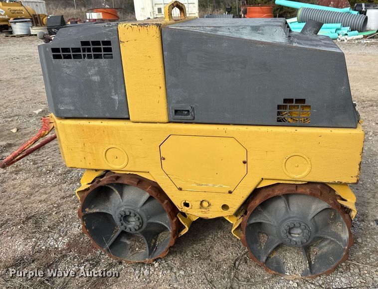 image for item DJ9738 (2) trench compactors