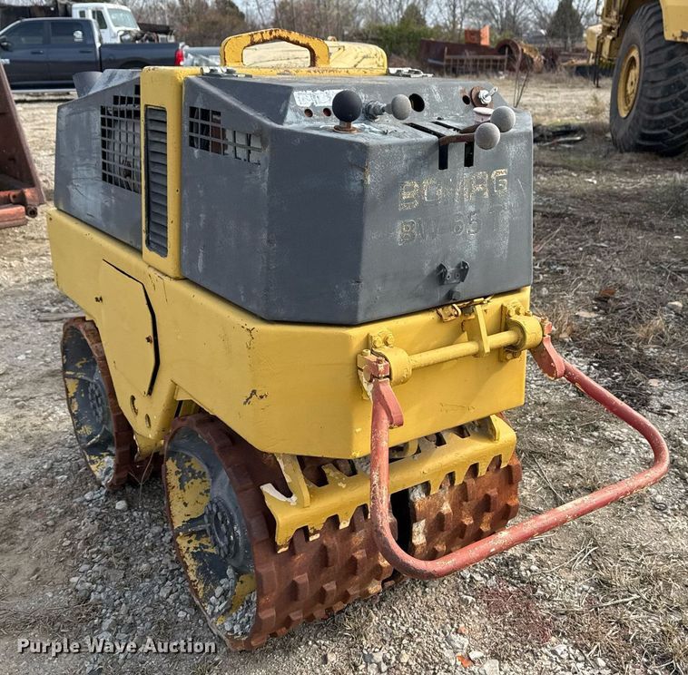 image for item DJ9738 (2) trench compactors