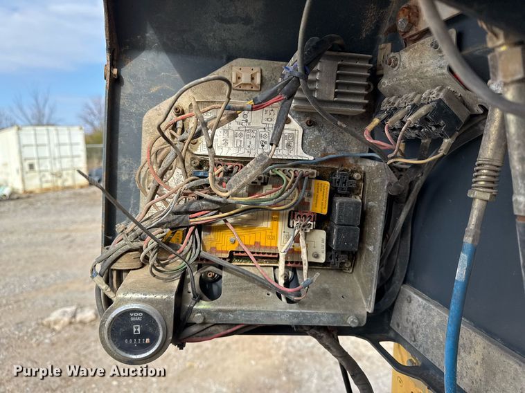 image for item DJ9738 (2) trench compactors