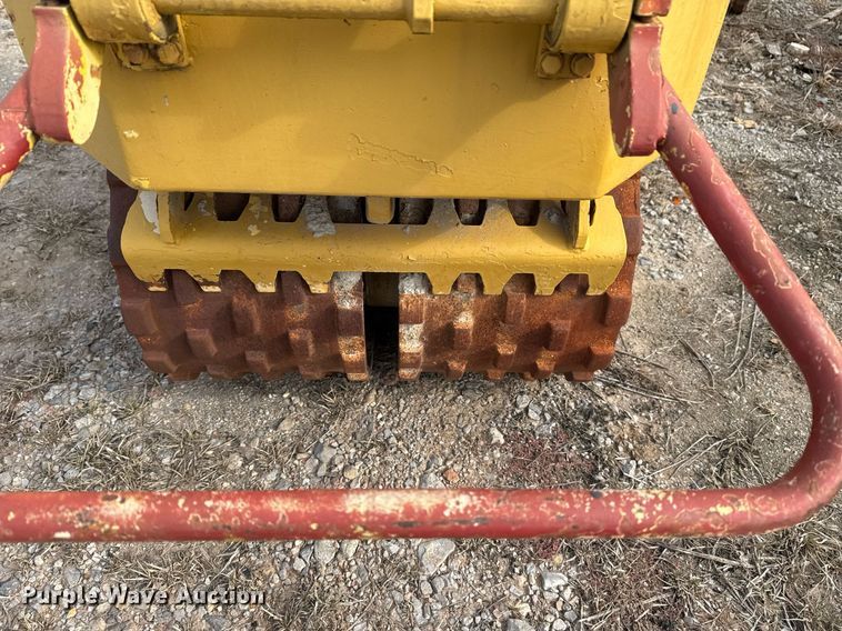 image for item DJ9738 (2) trench compactors