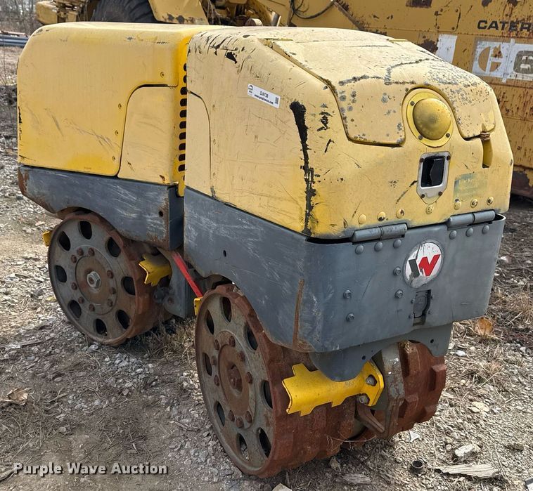 image for item DJ9738 (2) trench compactors