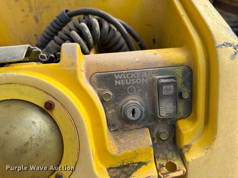 image for item DJ9738 (2) trench compactors