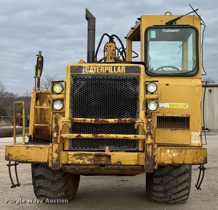image for item DJ9740 1990 Caterpillar 621E conventional scraper 
