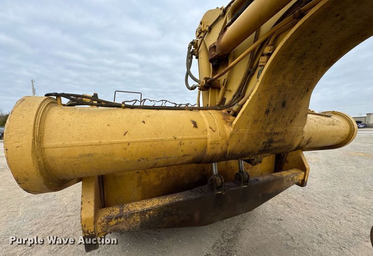image for item DJ9740 1990 Caterpillar 621E conventional scraper 