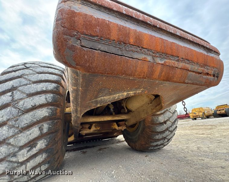 image for item DJ9740 1990 Caterpillar 621E conventional scraper 