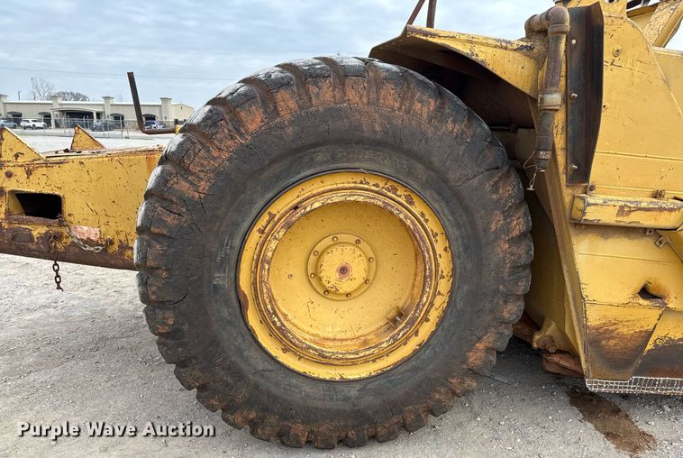 image for item DJ9740 1990 Caterpillar 621E conventional scraper 