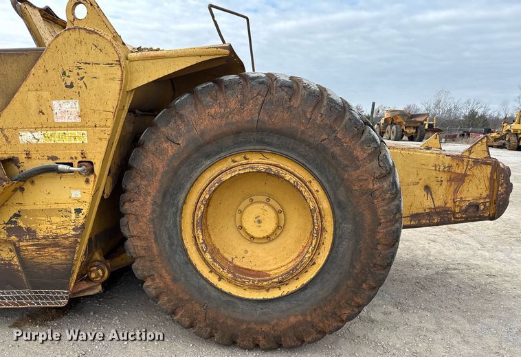 image for item DJ9740 1990 Caterpillar 621E conventional scraper 