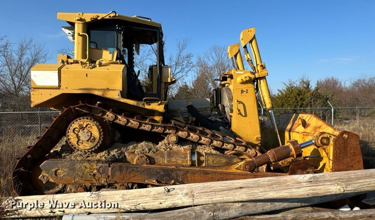 image for item DJ9744 Caterpillar D8N dozer