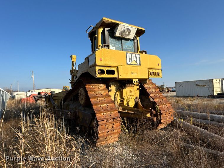 image for item DJ9744 Caterpillar D8N dozer