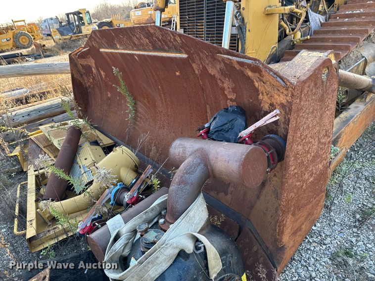 image for item DJ9744 Caterpillar D8N dozer