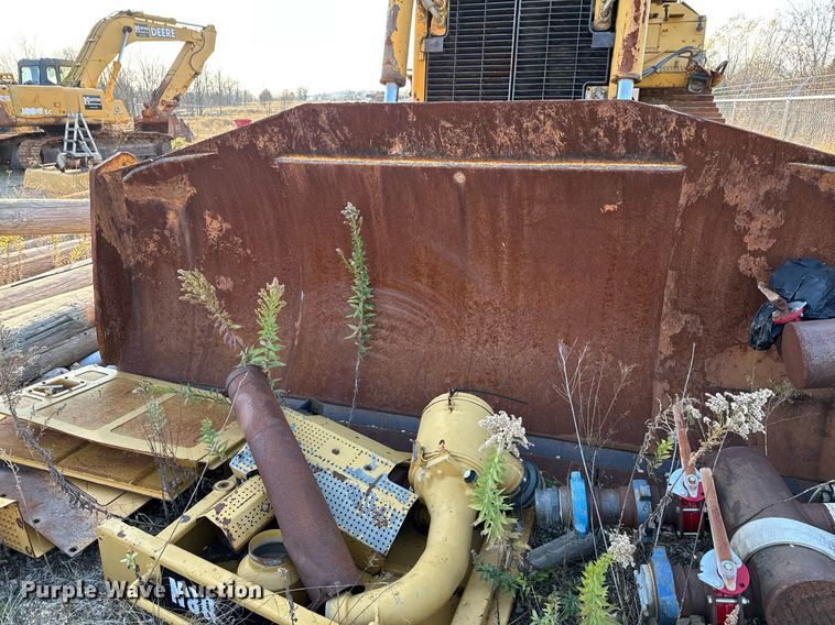 image for item DJ9744 Caterpillar D8N dozer