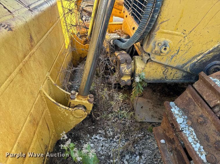 image for item DJ9744 Caterpillar D8N dozer