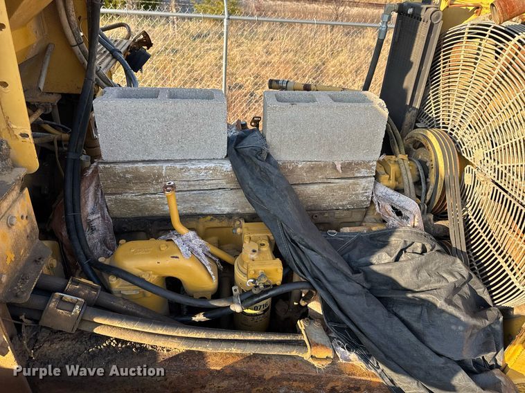 image for item DJ9744 Caterpillar D8N dozer