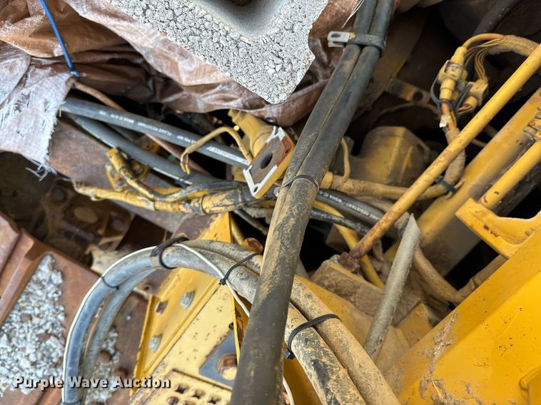 image for item DJ9744 Caterpillar D8N dozer