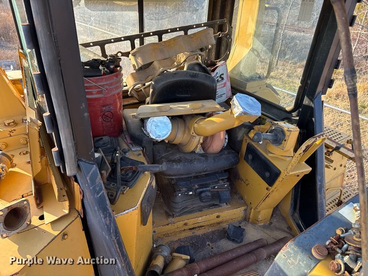 image for item DJ9744 Caterpillar D8N dozer