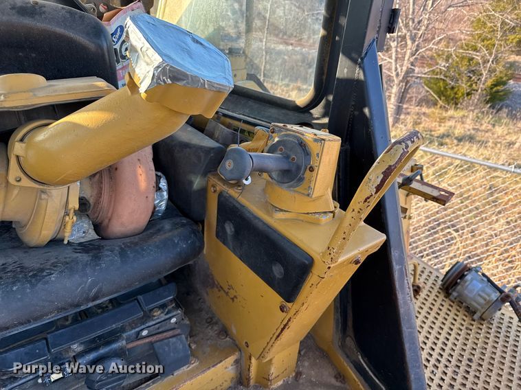 image for item DJ9744 Caterpillar D8N dozer