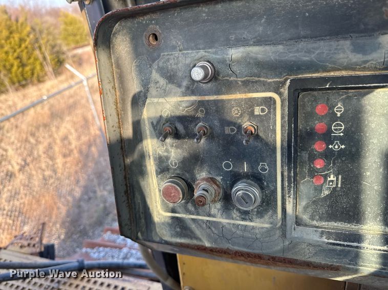 image for item DJ9744 Caterpillar D8N dozer