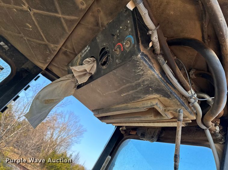 image for item DJ9744 Caterpillar D8N dozer