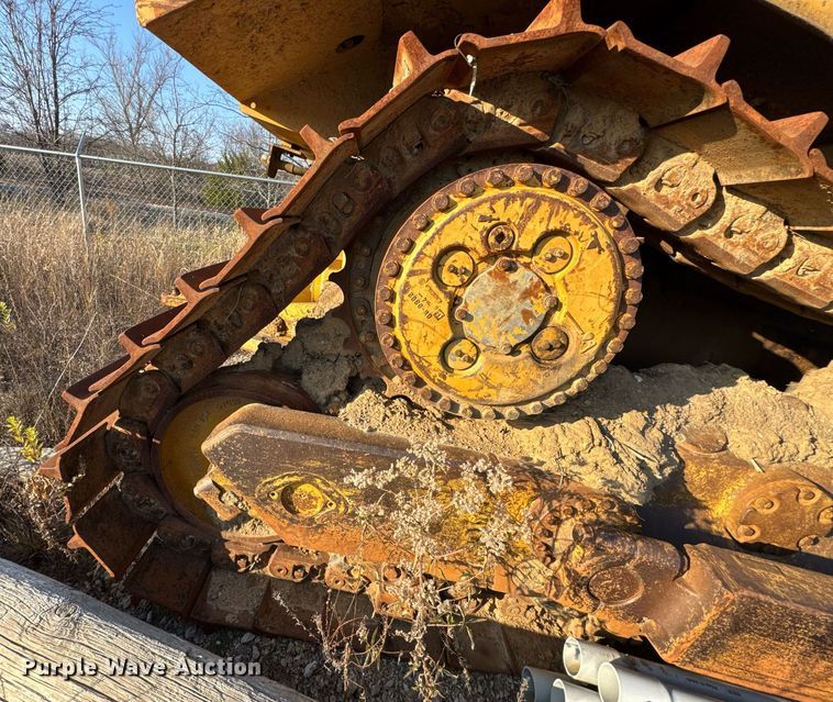 image for item DJ9744 Caterpillar D8N dozer