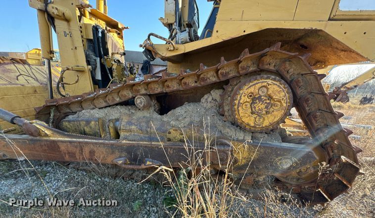 image for item DJ9744 Caterpillar D8N dozer