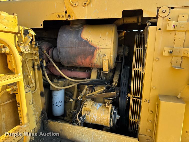 image for item DJ9747 1987 Caterpillar 621E conventional scraper 