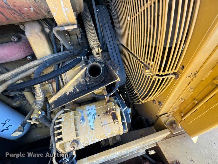 image for item DJ9747 1987 Caterpillar 621E conventional scraper 