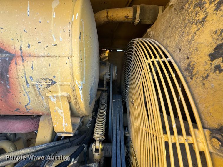 image for item DJ9747 1987 Caterpillar 621E conventional scraper 