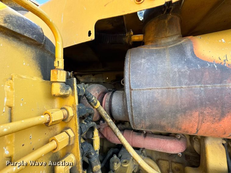 image for item DJ9747 1987 Caterpillar 621E conventional scraper 