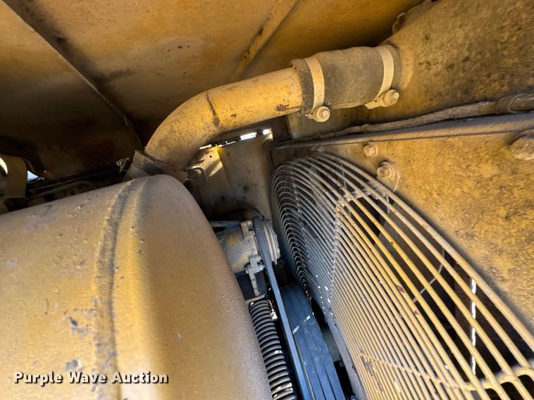 image for item DJ9747 1987 Caterpillar 621E conventional scraper 