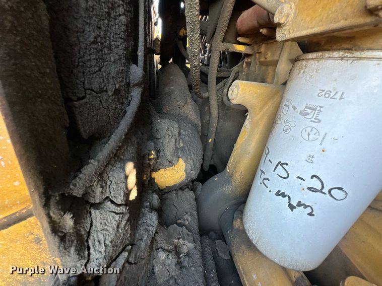 image for item DJ9747 1987 Caterpillar 621E conventional scraper 