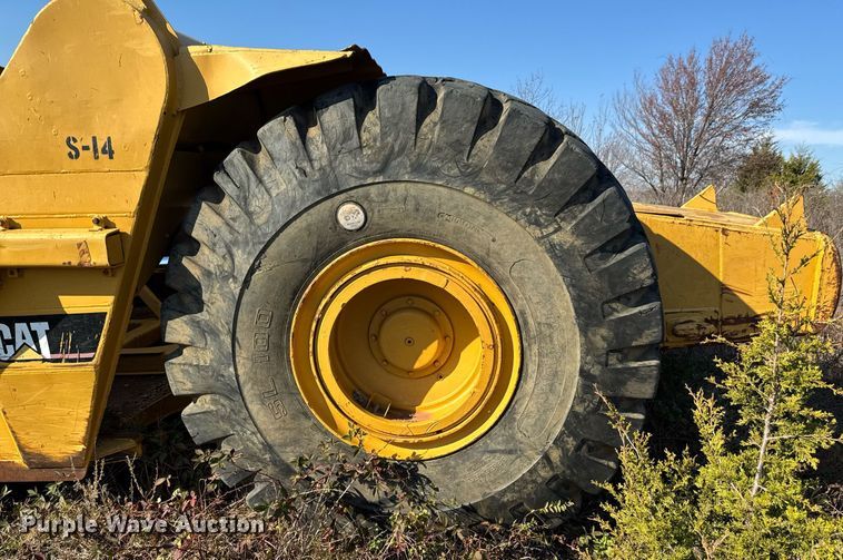 image for item DJ9747 1987 Caterpillar 621E conventional scraper 