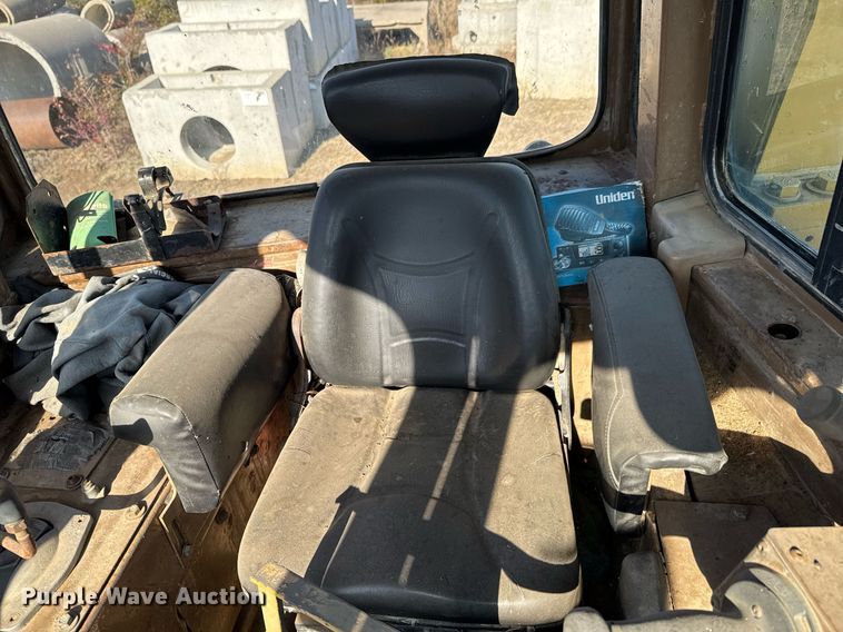 image for item DJ9748 Caterpillar D7H dozer