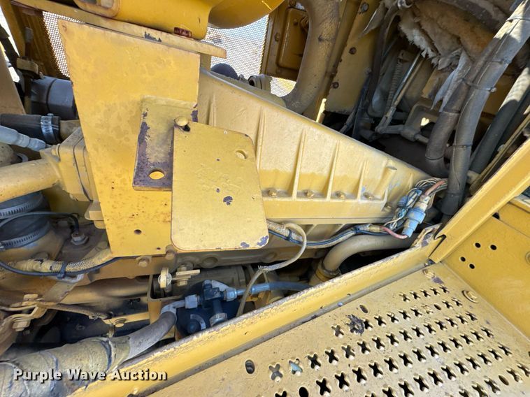 image for item DJ9748 Caterpillar D7H dozer