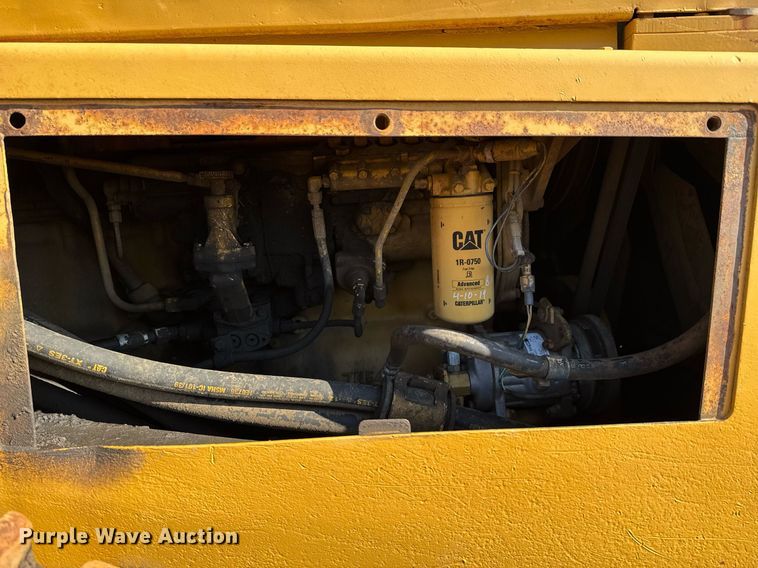 image for item DJ9748 Caterpillar D7H dozer