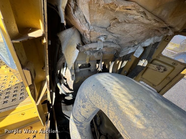 image for item DJ9748 Caterpillar D7H dozer