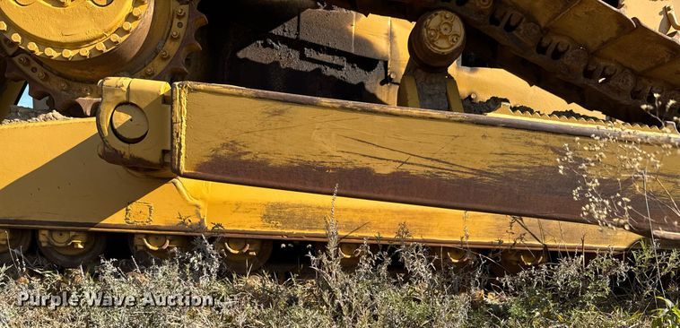 image for item DJ9748 Caterpillar D7H dozer