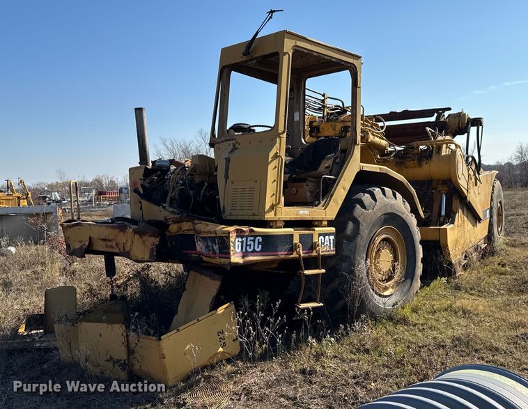 image for item DJ9749 1989 Caterpillar 615C elevating scraper