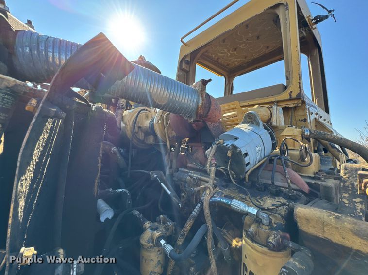 image for item DJ9749 1989 Caterpillar 615C elevating scraper