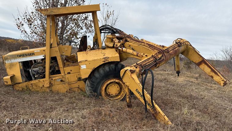 image for item DJ9759 1994 Dresser 412B scraper