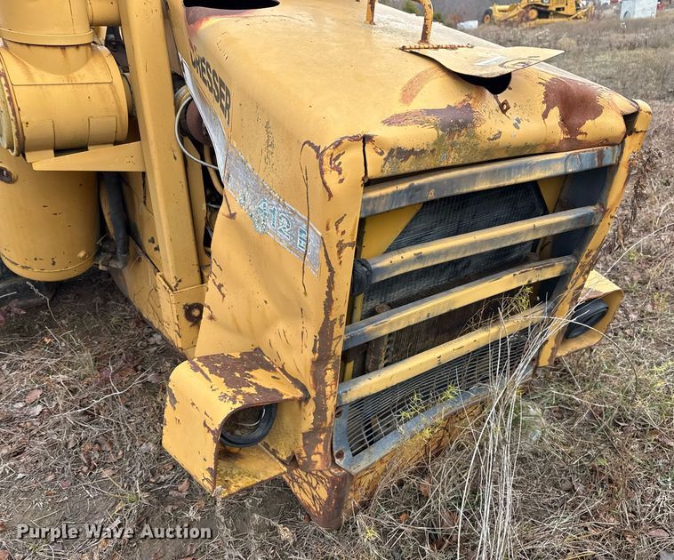 image for item DJ9759 1994 Dresser 412B scraper