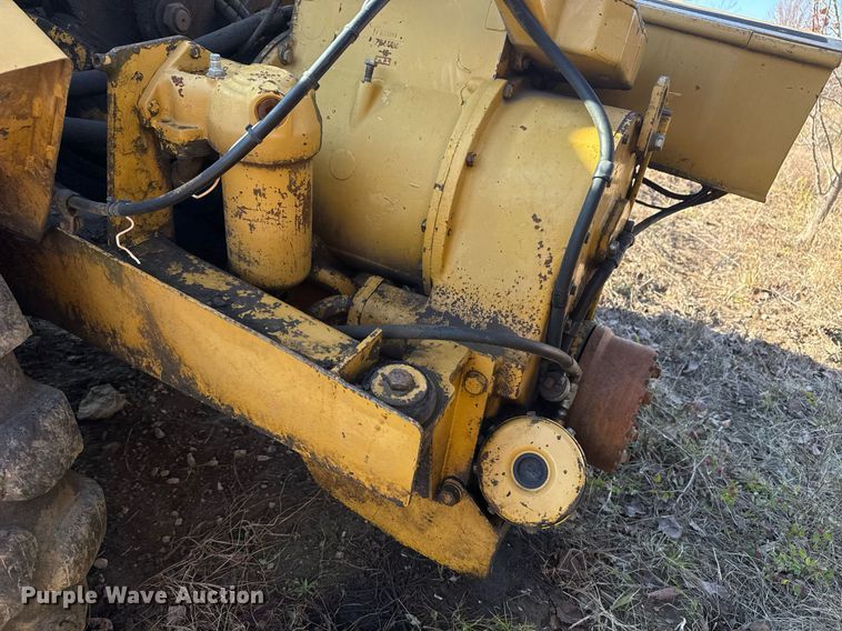 image for item DJ9760 1990 Caterpillar 613B elevating scraper