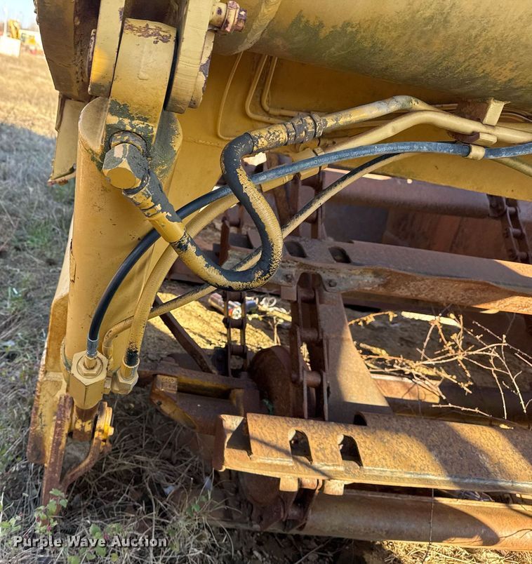 image for item DJ9760 1990 Caterpillar 613B elevating scraper