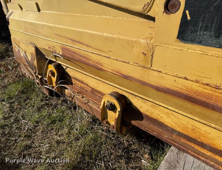 image for item DJ9760 1990 Caterpillar 613B elevating scraper