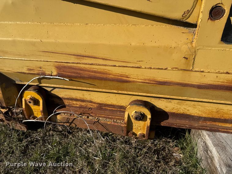 image for item DJ9760 1990 Caterpillar 613B elevating scraper