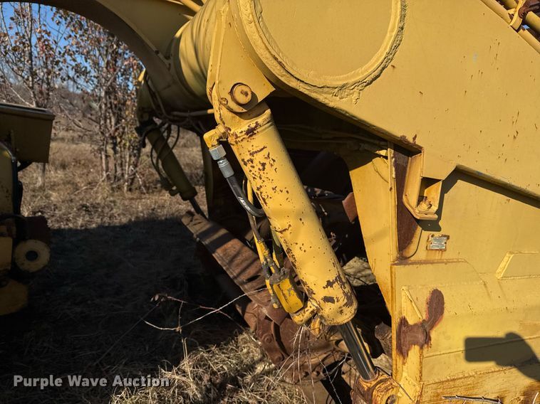 image for item DJ9760 1990 Caterpillar 613B elevating scraper