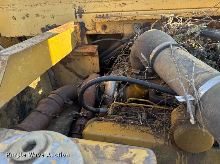 image for item DJ9760 1990 Caterpillar 613B elevating scraper