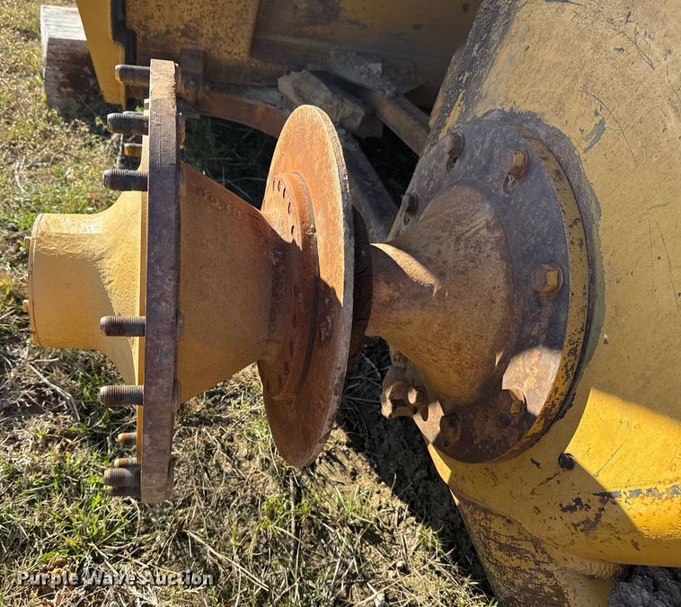 image for item DJ9760 1990 Caterpillar 613B elevating scraper