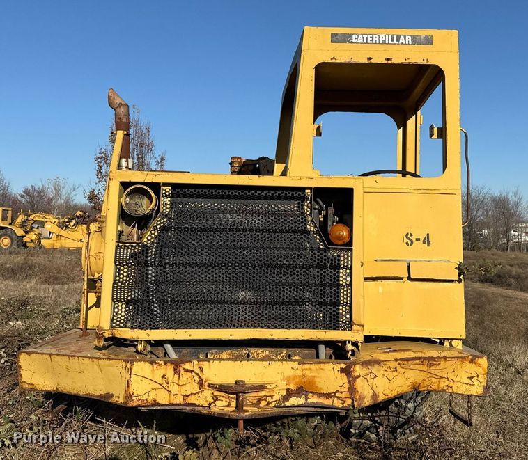 image for item DJ9761 1979 Caterpillar 613B elevating scraper
