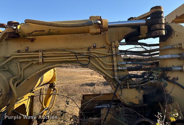 image for item DJ9761 1979 Caterpillar 613B elevating scraper