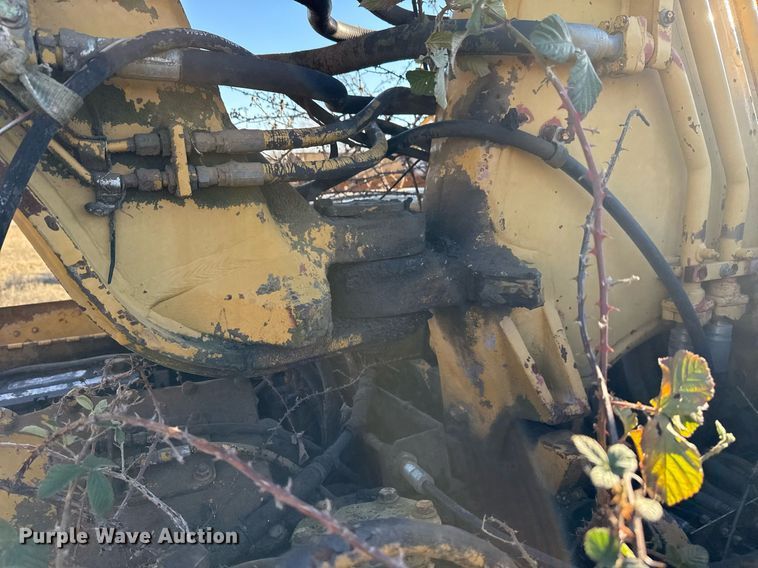 image for item DJ9761 1979 Caterpillar 613B elevating scraper